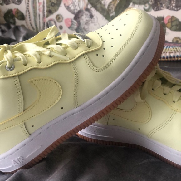 pastel yellow air force 1